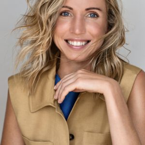 Anni.H