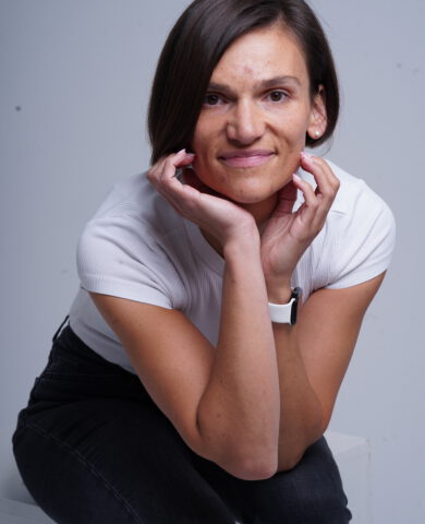 Julia S.
